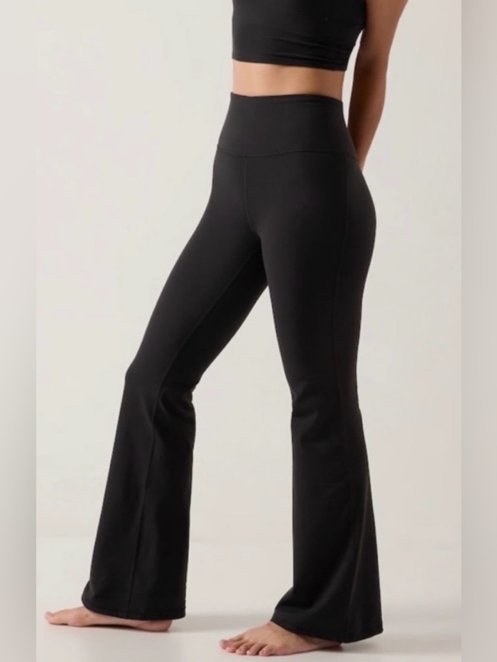 Athleta NWT Elation Split Slim Flare Black High-Waist Leggings Size S